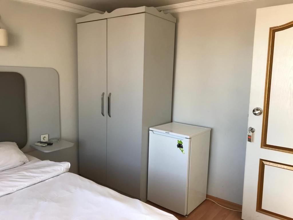 Emin Konak Hotel Istanboel Buitenkant foto