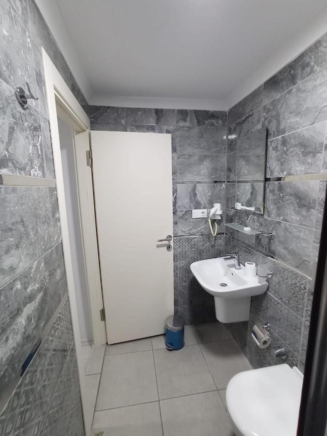 Emin Konak Hotel Istanboel Buitenkant foto