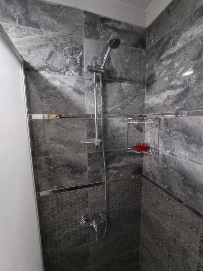 Emin Konak Hotel Istanboel Buitenkant foto